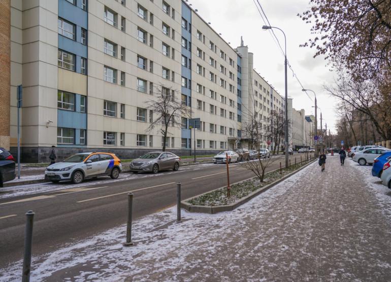 Дукс: Вид здания